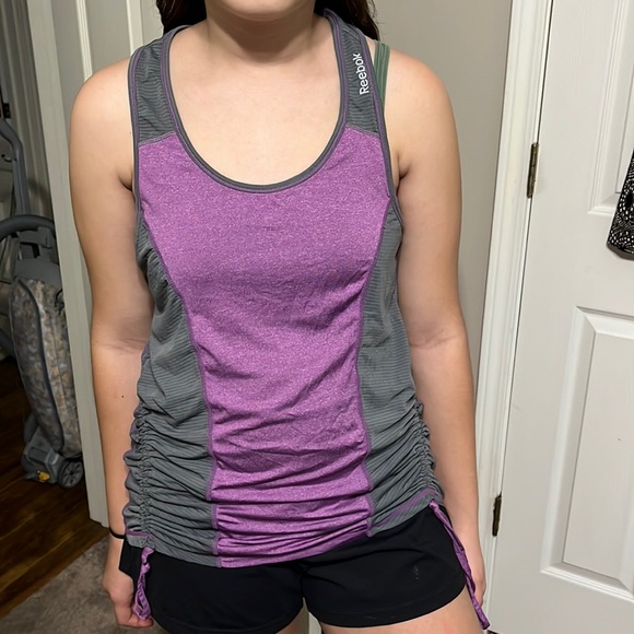 EUC Reebok Racerback Ribbed Ruched Workout Tank Women’s Medium - Picture 1 of 11